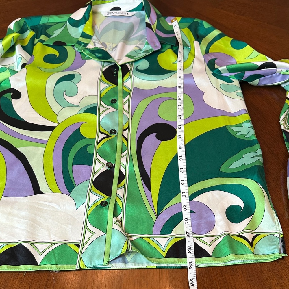Pucci-Style Vibrant Print Blouse & Skirt Set – Luxurious Designer Look - Picture 6 of 14